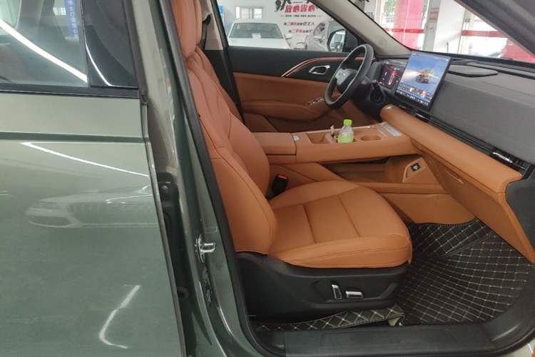 Used Haval H6L 2026 Model 2.0T Ultra Right Front Seat