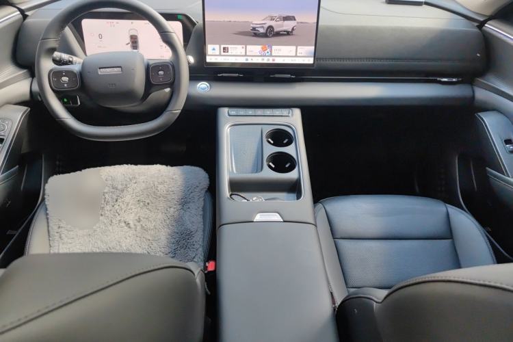 Used Haval H6L 2026 Model 1.5T Max Center Console