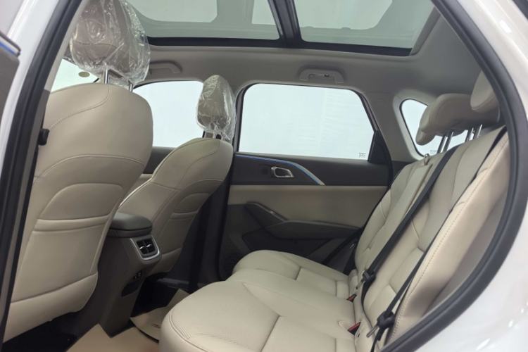 Used Haval H6L 2026 Model 2.0T Ultra Interior 2
