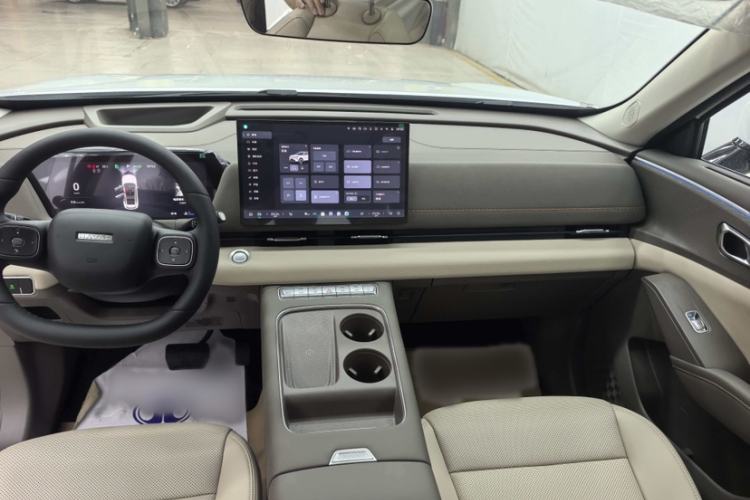 Used Haval H6L 2026 Model 2.0T Ultra Interior 3