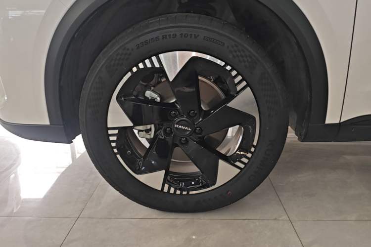 Used Haval H6L 2026 Model 1.5T Max Left Front Wheel Hub