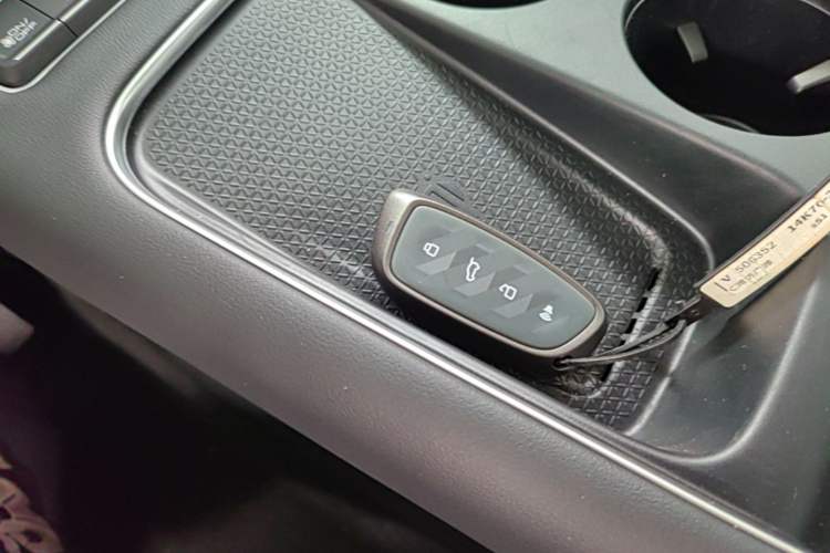 Used Haval H6L 2026 Model 2.0T Ultra Vehicle Key