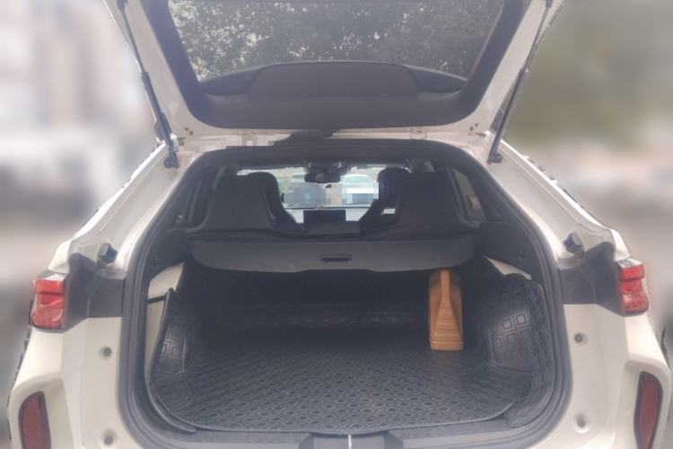 Used Haval H6S 2022 2.0T Two-Wheel Drive ZhiRun Version Trunk