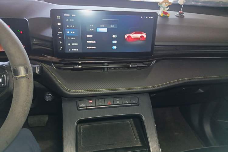 Used Haval H6S 2022 2.0T Two-Wheel Drive ZhiRun Version Audio And AC Panel