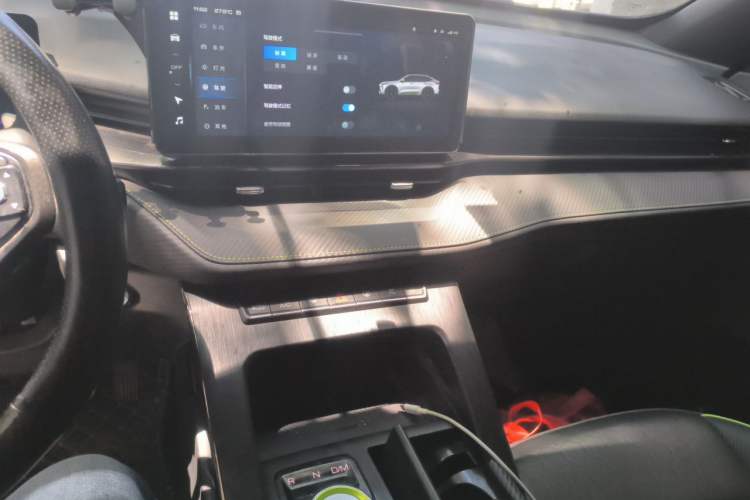 Used Haval H6S 2022 2.0T Two-Wheel Drive JoyRun Version Audio And AC Panel