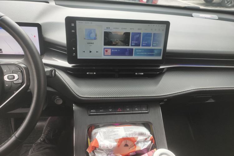 Used Haval H6S 2022 2.0T Two-Wheel Drive ZhiRun Version Audio And AC Panel