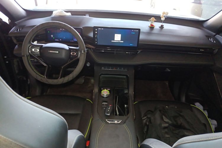 Used Haval H6S 2022 2.0T Two-Wheel Drive ZhiRun Version Center Console