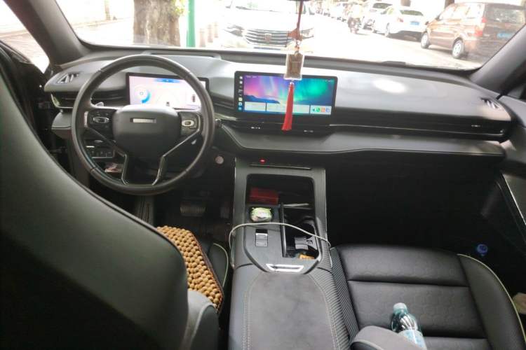 Used Haval H6S 2022 2.0T Two-Wheel Drive ZhiRun Version Center Console