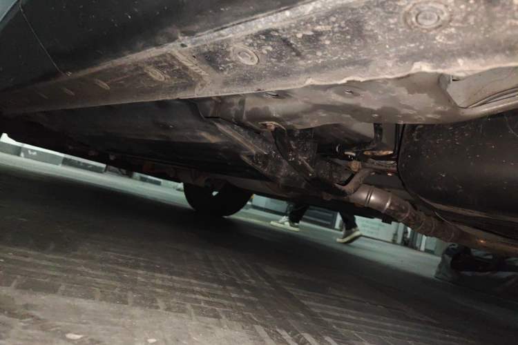 Used Haval H6S 2022 2.0T Two-Wheel Drive ZhiRun Version Chassis Rear Left