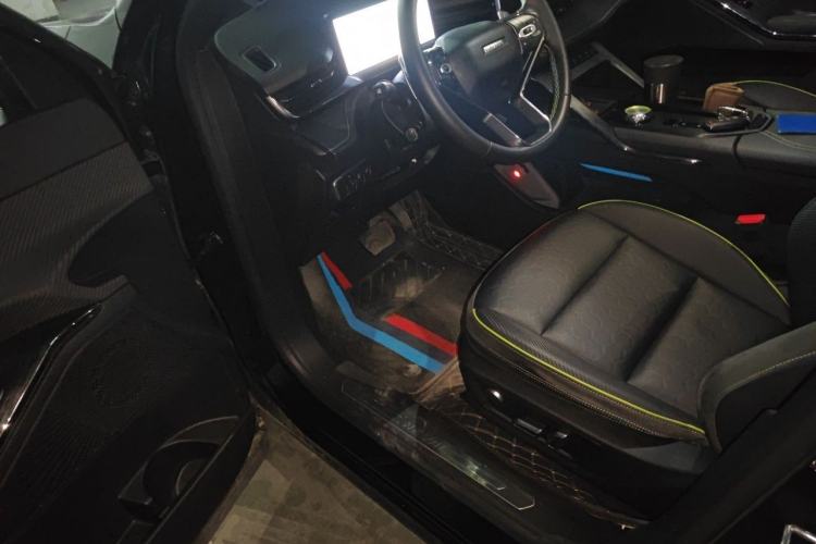 Used Haval H6S 2022 2.0T Two-Wheel Drive ZhiRun Version Driver Seat