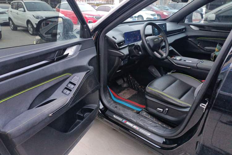 Used Haval H6S 2022 1.5T DHT Joyride Edition Driver Seat