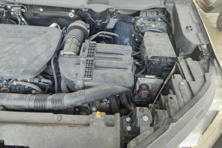 Used Haval H6S 2022 1.5T DHT ZhiRun Edition Engine Bay Left