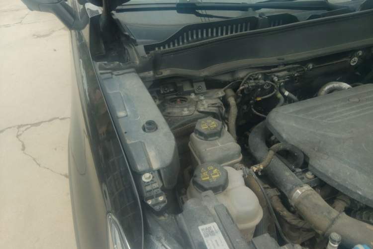 Used Haval H6S 2022 1.5T DHT ZhiRun Edition Engine Bay Right