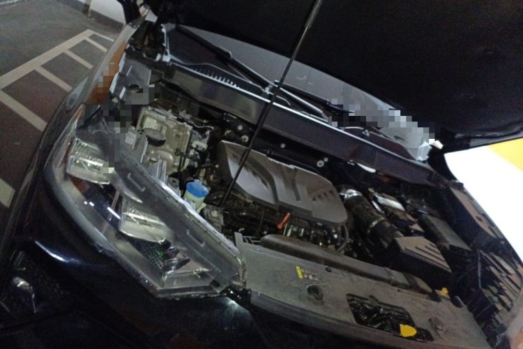 Used Haval H6S 2022 2.0T Two-Wheel Drive JoyRun Version Engine Bay Right
