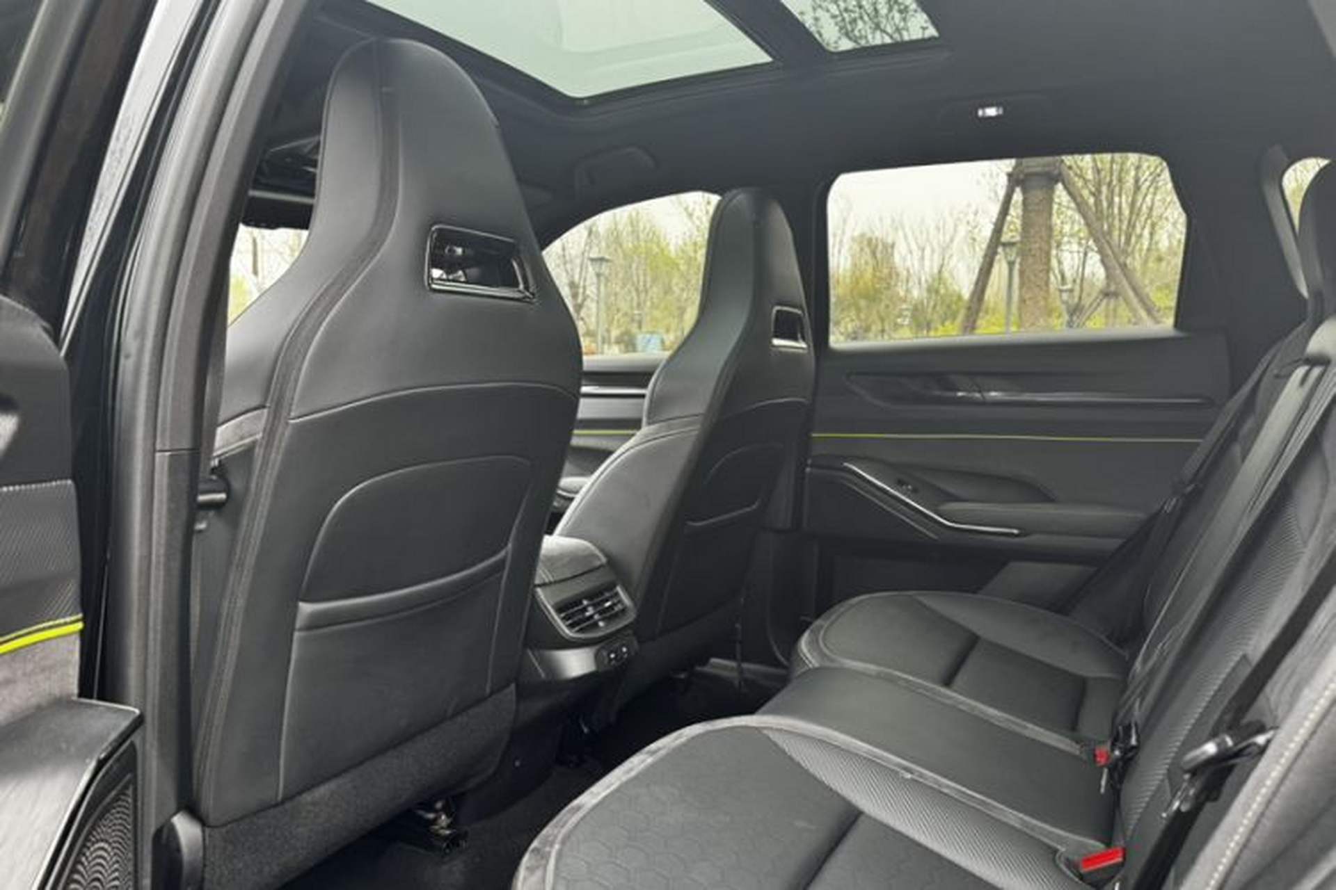 Used Haval H6S 2022 2.0T All-Wheel-Drive Trendy Sports Edition Exterior 3