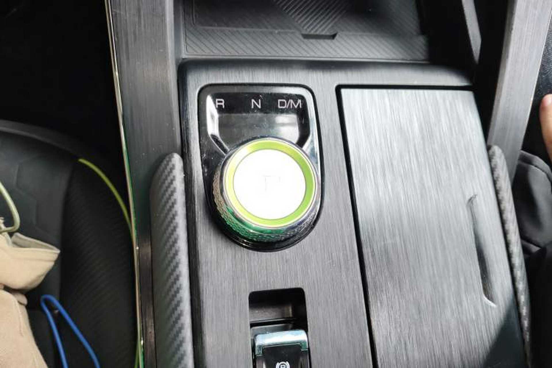 Used Haval H6S 2022 2.0T Two-Wheel Drive ZhiRun Version Gear Lever