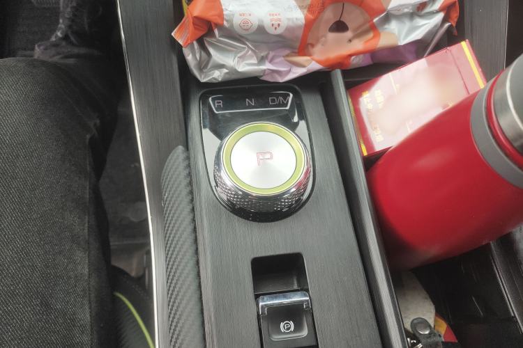 Used Haval H6S 2022 2.0T Two-Wheel Drive ZhiRun Version Gear Lever