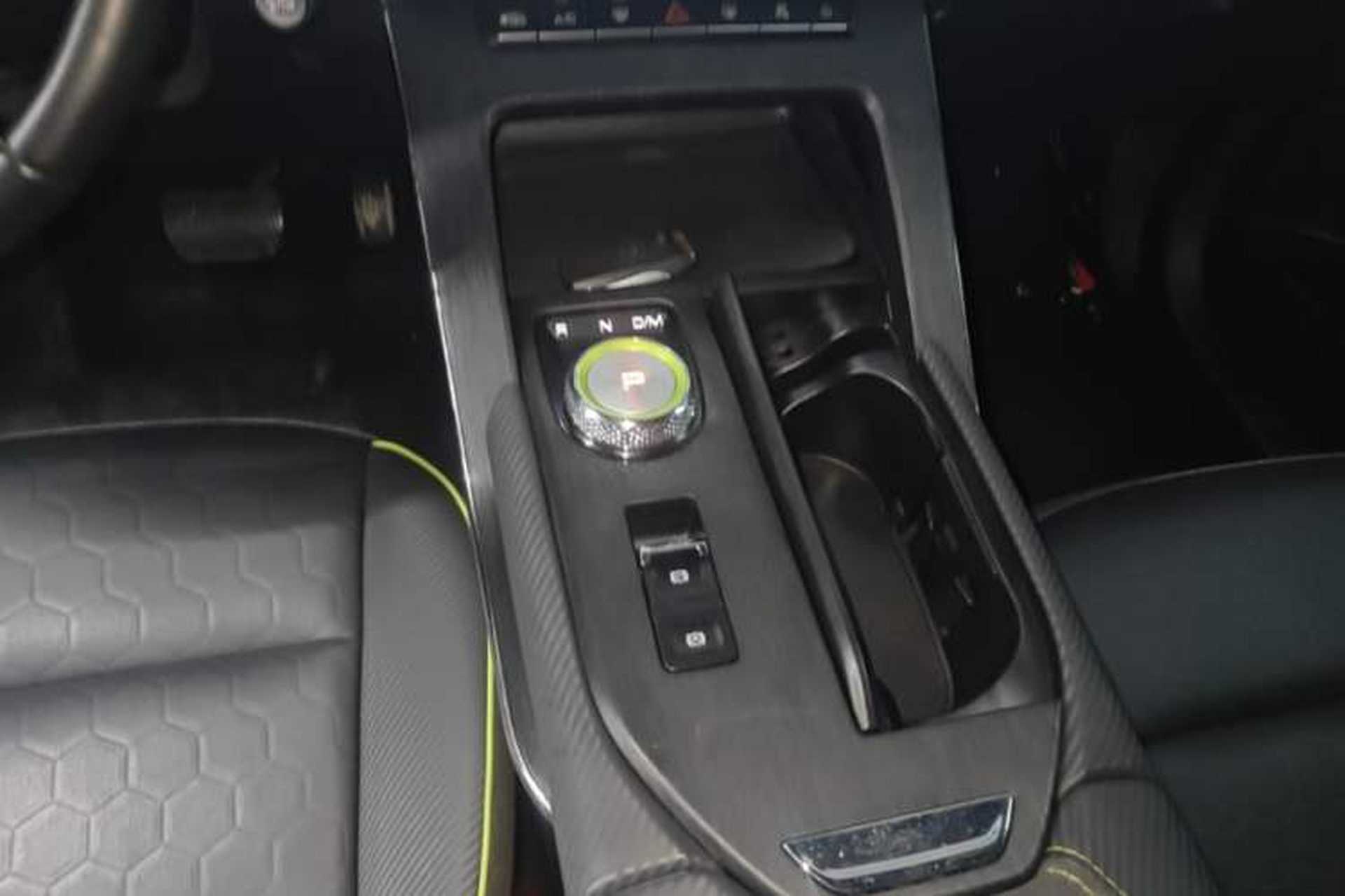 Used Haval H6S 2022 2.0T Two-Wheel Drive JoyRun Version Gear Lever