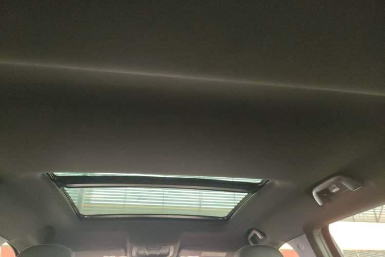 Used Haval H6S 2022 2.0T All-Wheel-Drive Trendy Sports Edition Headliner