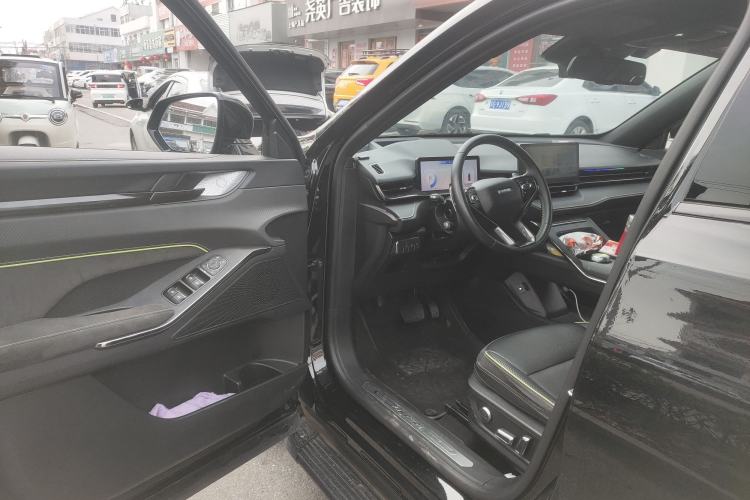 Used Haval H6S 2022 2.0T Two-Wheel Drive ZhiRun Version Interior 3