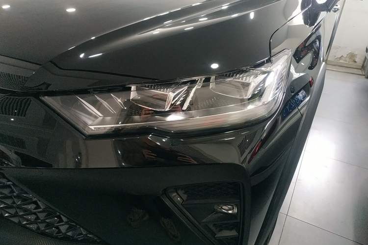Used Haval H6S 2022 2.0T Two-Wheel Drive ZhiRun Version Left Front Headlight