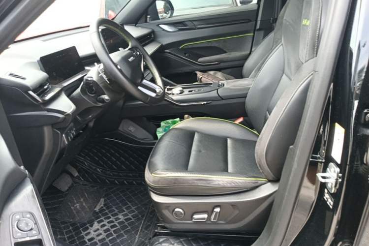 Used Haval H6S 2022 2.0T Two-Wheel Drive ZhiRun Version Left Front Seat