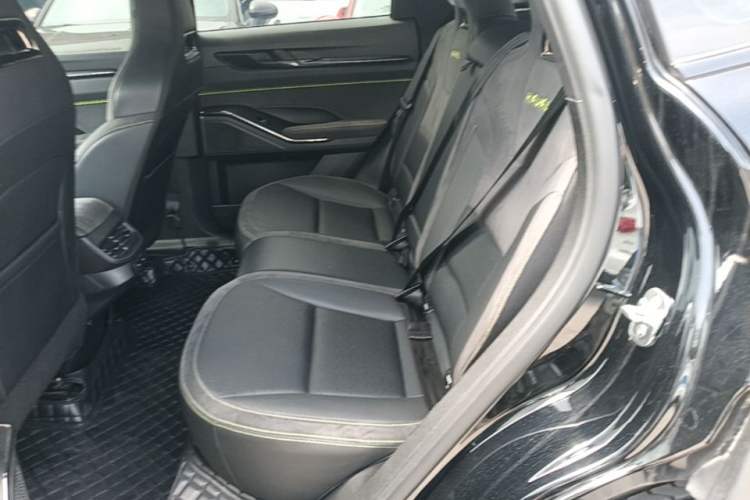 Used Haval H6S 2022 2.0T Two-Wheel Drive ZhiRun Version Left Rear Seat