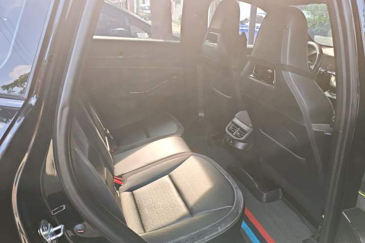Used Haval H6S 2022 2.0T Two-Wheel Drive ZhiRun Version Left Rear Seat