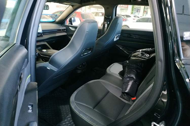 Used Haval H6S 2022 2.0T Two-Wheel Drive ZhiRun Version Left Rear Seat