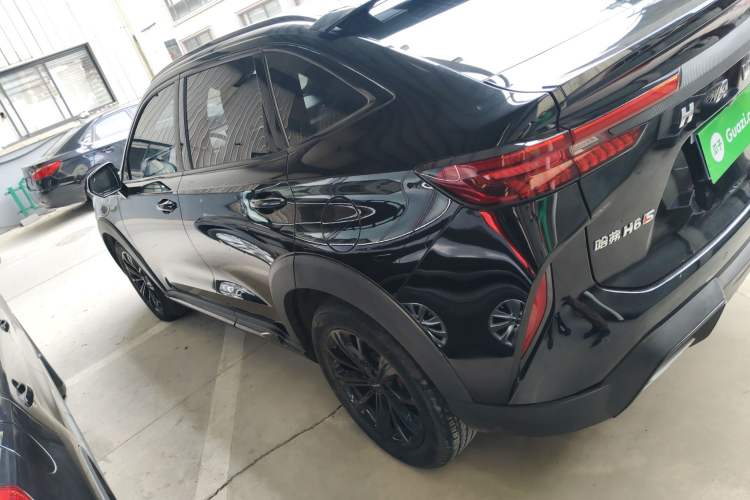Used Haval H6S 2022 2.0T Two-Wheel Drive ZhiRun Version Left Side