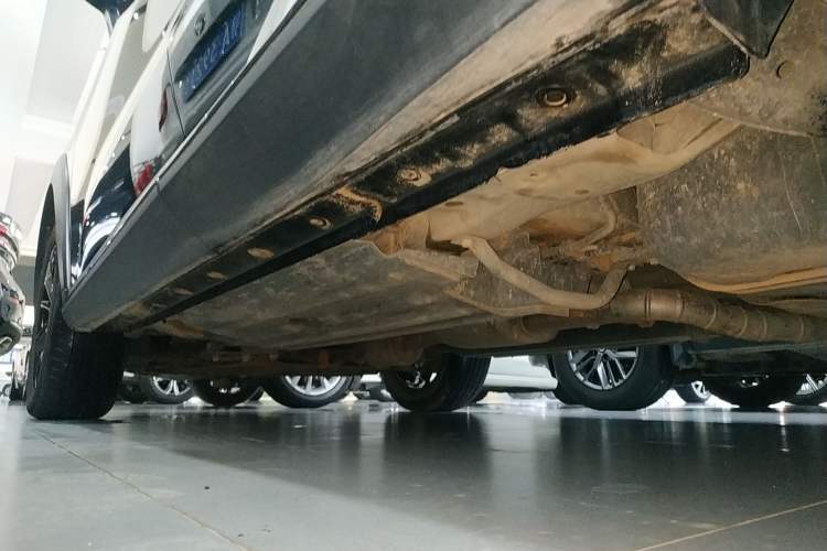 Used Haval H6S 2022 2.0T Two-Wheel Drive ZhiRun Version Left Side Sill