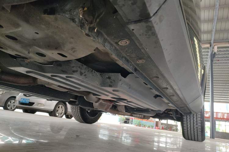 Used Haval H6S 2022 2.0T All-Wheel-Drive Trendy Sports Edition Left Side Sill
