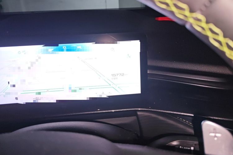 Used Haval H6S 2022 2.0T Two-Wheel Drive ZhiRun Version Odometer Close Up
