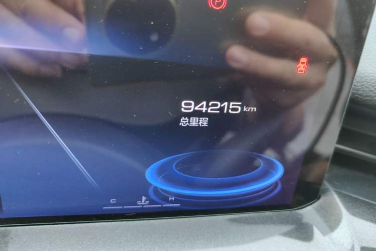 Used Haval H6S 2022 1.5T DHT ZhiRun Edition Odometer Close Up