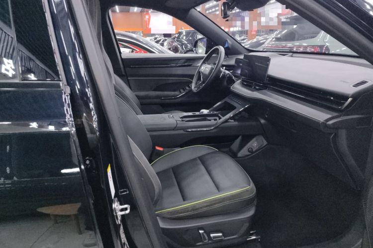 Used Haval H6S 2022 2.0T All-Wheel-Drive Trendy Sports Edition Right Front Seat