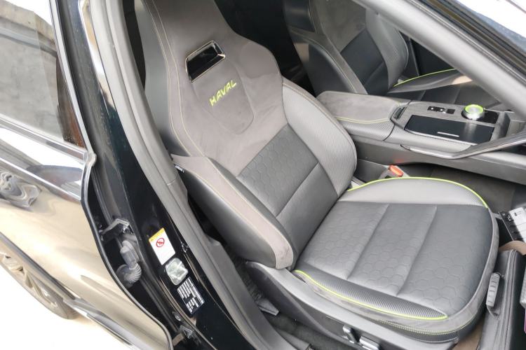 Used Haval H6S 2022 2.0T Two-Wheel Drive ZhiRun Version Right Front Seat