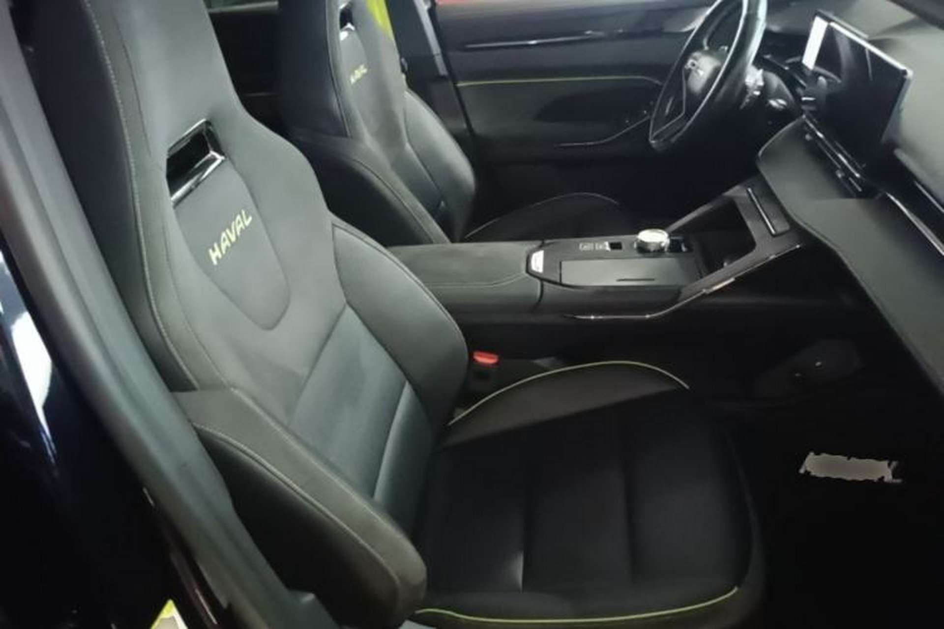Used Haval H6S 2022 2.0T All-Wheel-Drive Trendy Sports Edition Right Front Seat