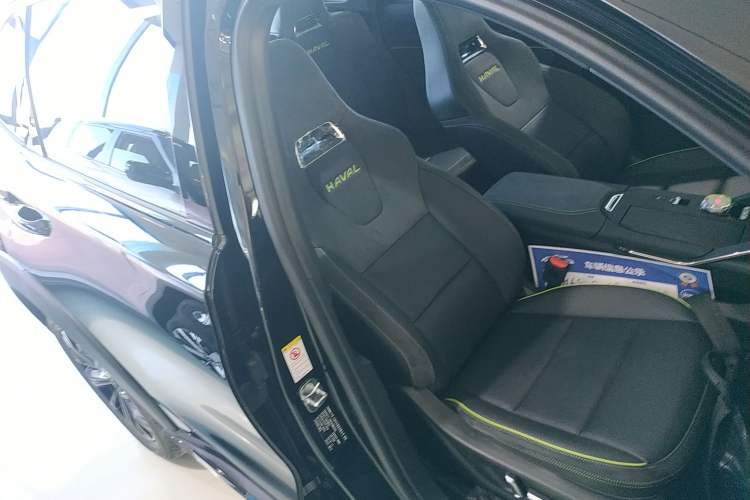 Used Haval H6S 2022 2.0T Two-Wheel Drive ZhiRun Version Right Front Seat