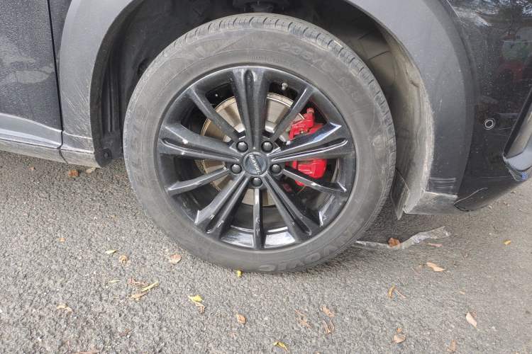 Used Haval H6S 2022 2.0T All-Wheel-Drive Trendy Sports Edition Right Front Wheel Hub