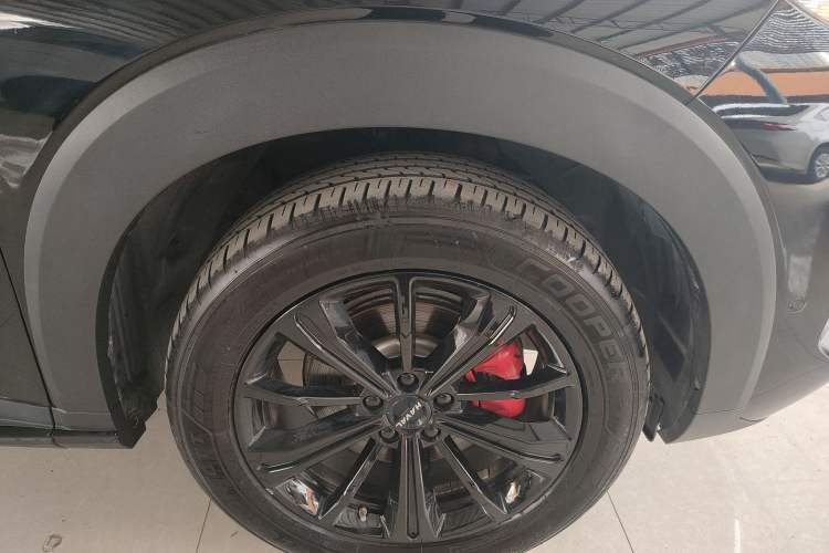 Used Haval H6S 2022 2.0T All-Wheel-Drive Trendy Sports Edition Right Front Wheel Hub