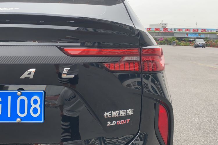 Used Haval H6S 2022 2.0T All-Wheel-Drive Trendy Sports Edition Right Rear Taillight