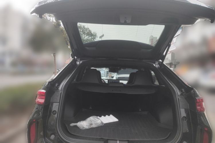 Used Haval H6S 2022 2.0T Two-Wheel Drive ZhiRun Version Trunk