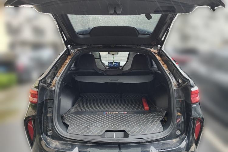 Used Haval H6S 2022 1.5T DHT ZhiRun Edition Trunk