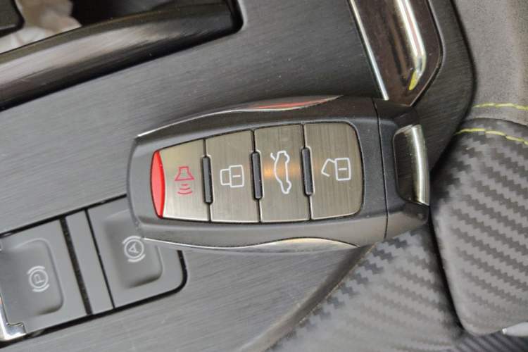 Used Haval H6S 2022 2.0T Two-Wheel Drive ZhiRun Version Vehicle Key