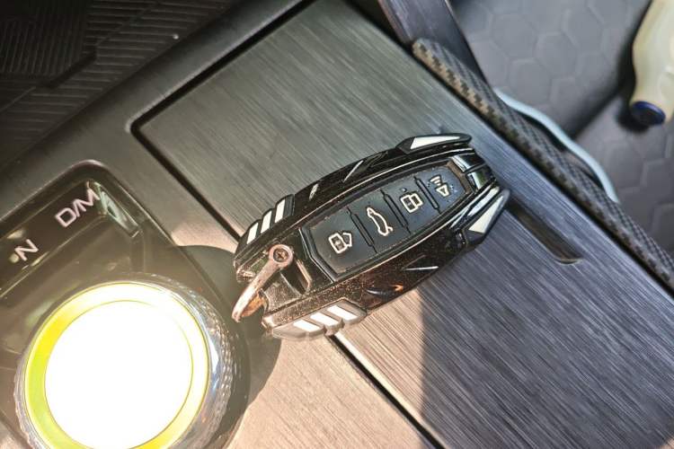 Used Haval H6S 2022 2.0T Two-Wheel Drive ZhiRun Version Vehicle Key