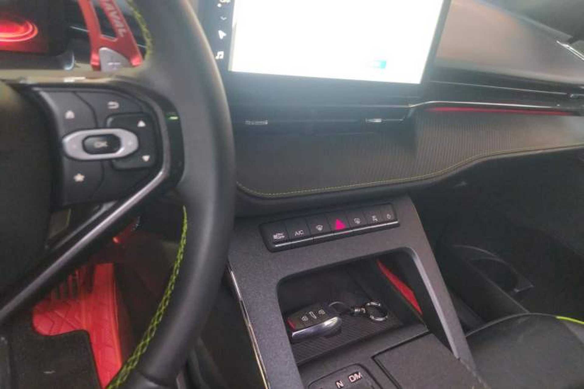 Used Haval H6S 2022 2.0T Two-Wheel Drive ZhiRun Version Audio And AC Panel