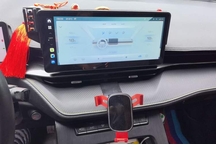 Used Haval H6S 2022 1.5T DHT Joyride Edition Audio And AC Panel