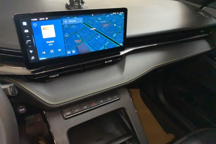 Used Haval H6S 2022 2.0T Two-Wheel Drive ZhiRun Version Center Console