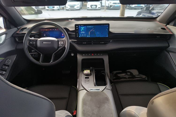 Used Haval H6S 2022 2.0T Two-Wheel Drive ZhiRun Version Center Console