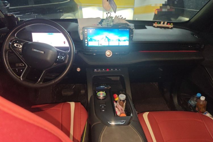 Used Haval H6S 2022 1.5T DHT ZhiRun Edition Center Console